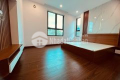 Bán gấp nhà phạm văn đồng 45m2 5t mt5 nhà mới,ô tô,thang máy nhỉnh 5 tỷ.