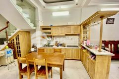 Cần bán nhà 1 sẹc đường lũy bán bích, tân phú hẻm xe tải 92m² 8.5 tỷ chính chủ 1 đời lh 090