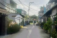 Cần bán căn nhà 60m2 đang cho thuê ở hóc môn giá 870 triệu.shr