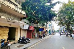 Mặt phố, diện tích rộng, xây khách sạn phố nguyễn khuyến, đống đa. 0911554873.