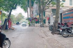 Hoàng cầu, phân lô, ô tô tránhdt 240m2, 4 tầng, mt 8m, 50 tỷ