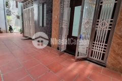 Bán nhà hoàng quốc việt, 2 thoáng 32m, 5t, mt 3.8m chỉ nhỉnh 4 tỷ.