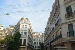 Ban gâp nha siêu hiếm ngo 154 đinh thôn, gara 7 chô, thoáng 2 măt trước sau.