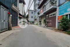 Sót lại nhà bồ đề, ngõ thông ô tô vòng quanh, kinh doanh, sát phố 120m mt7m hơn 13 tỷ.