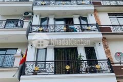 Mặt phố view hồ bồ đề kinh doanh đẳng cấp lô góc 3 thoáng