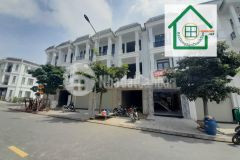 Bán nhà 1 trệt 2 lầu trục chính kdc hoàng nam 5 p. tân bình tp. dĩ an