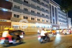Nhà hẻm xe hơi đỗ cửa phường p n lão q1 7 x tỷ