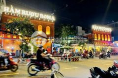 Bán nhà mặt tiền cây châm