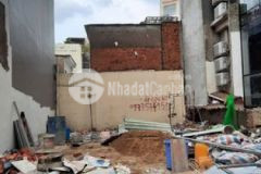 Bán nhà nát 100m2 vòng xoáy điện biên phủ 12 8 tỷ