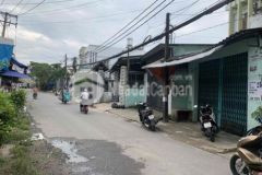 Cần bán nhà mặt tiền kinh doanh kp2