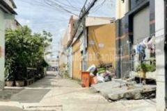 Nhà lô nhì hẻn 2441 huỳnh tấn phát cách mt 50m