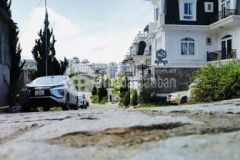 Sang nhượng lô đất vip gần bên hồ xuân hương