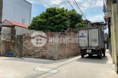 Chấp nhận bán dưới giá trị trường đường oto thông