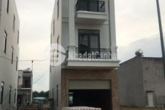 Ngộp nhà trung tâm tp mới bd chỉ 13trm2