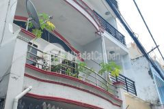 Gò vấp 2 tầng hẻm 4m 70m2 5.5 tỷ chỉ 80trm2 đgkv 100trm2.