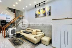 Nhà cách sân bay 5 phút, chỉ 4.3 tỷ, hẻm thông