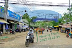 445tr sổ sẵn tây ninh rớt nhựa đối diện chợ 20m đường thông