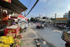 Nhà mặt tiền dương thị mười tân chánh hiệp quận 12 84m2 2 tầng.