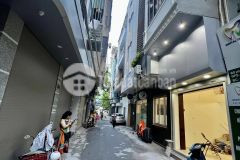 Thanh lý gấp nhà đường láng đống đa 25m2 5 tầng.kinh doanh sầm uất.