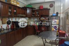 Nhỉnh 5 tỷ sở hữu nhà phạm văn hai sát chợ, 3pn lớn, sân thượng trồng cây