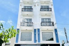 Cặp chdv trần bá giao 16 phòng đường 8m view sông