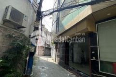 Nhà nguyễn văn huyên 7pn ngõ oto kd chdv