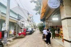 Bán nhà 1t1l kinh doanh cực tốt tam hoà 108m2