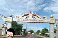 Nhà mới 300m2 dtsd ngay cổng chào eakao đường 8m