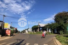 Mình cần bán lô đất góc 2 mặt tiền phường yên thế