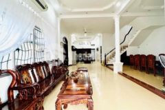 Bán biệt thự lạc long quân p2 gần biển bãi sau vt