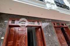 Bán nhà 38m2 x4 trg đê cách bx 1 5 km oto đỗ cổng