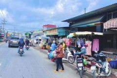 Đất 2 mặt tiền chợ mỹ hạnh ngã 3 mỹ hạnh la