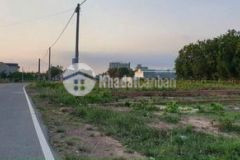 Lô góc 2 mặt tiền đường nhựa 12m sổ sẵn chính chủ