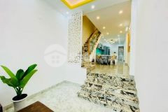 Ms 177 bán nhà mặt tiền đường hùng vương, p4, vũng tàu.