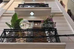 Siêu hot nhà xuân thủy, 40m2, sát vách đhqg, 3 bước ra oto, kinh doanh