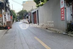 Chính chủ bán 65m đất ngọc thụy, long biên. đất vị trí đẹp, ô tô tránh.