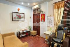 Bán nhà quan thổ 1 3845t2 mt 5m giá 5.6 tỷ.