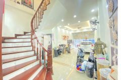 Bán nhà mỹ đình nam từ liêm phân lô kinh doannh 80m mt6m chỉ 13 tỷ.