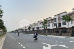 Tìm đâu ra căn shopphouse 120m2 đường 26m tại thành phố từ sơn khu đô thị vsip bắc ninh