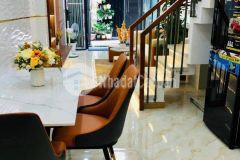 Bán nhà mặt tiền võ văn tần phường 6