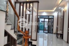 Nhà 1tret1lau dt 66m2 shr tho cu 2ty4 nh hỗ trợ