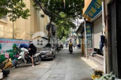 Cầu giấy 59m1 7 tầng thang máy 11 phòng ngõ thông