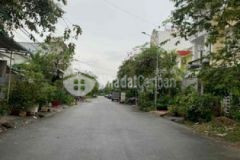 Bán cặp nền đường d6 kdc hồng loan 6a