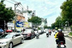 Nhà đẹp tân phú giá cả hấp dẫn shr
