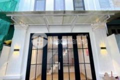 Nhà lầu mới đẹp cách đường quang trung chỉ 30m