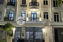 Bán nhà 1t2l 225m2 full nội thất kdc centana lt q9