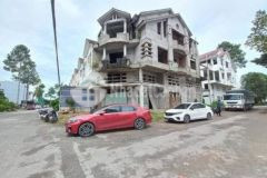 Bán nhà thô góc 2 mặt tiền khu dân cư nông thổ sản