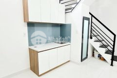 Nhà nhỏ đẹp hoàng hoa thám, 12,5 m2, 2 tầng 3x6, chủ bị bank dí