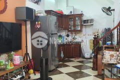 Nhà đẹp vĩnh hưng 68m x 5 tầng phân lô, chủ tặng nội thất giá hơn 3 tỷ.