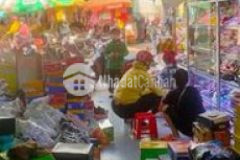 Cần tiền bán nhà kinh doanh chợ